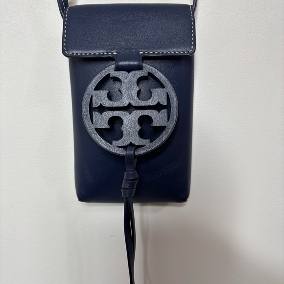 Tory Burch Navy Blue Leather Miller Phone Crossbody Bag Logo  7" H x " W x 1" D - Picture 6 of 8
